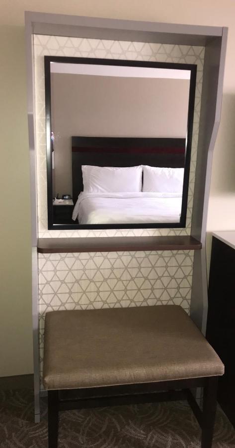 Holiday Inn Chicago Schaumburg By Ihg Ngoại thất bức ảnh