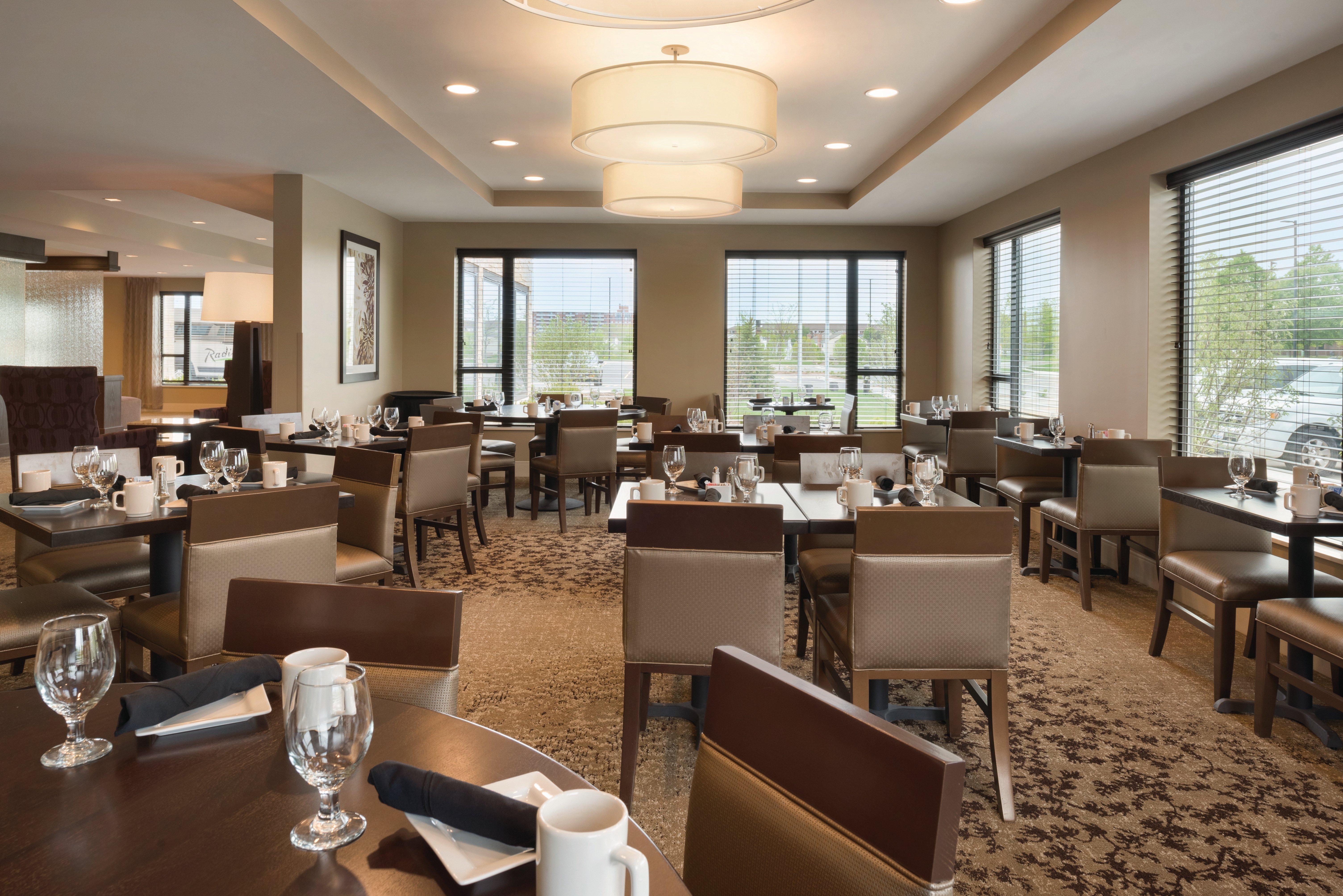 Holiday Inn Chicago Schaumburg By Ihg Ngoại thất bức ảnh